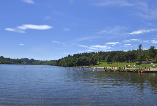 Réouverture de la baignade au lac d'Aubusson d'Auvergne